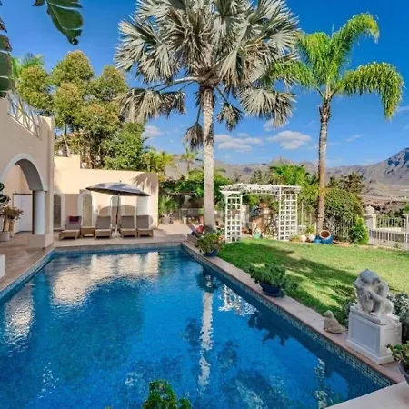 别墅 Oceanview Villa With Heated Pool